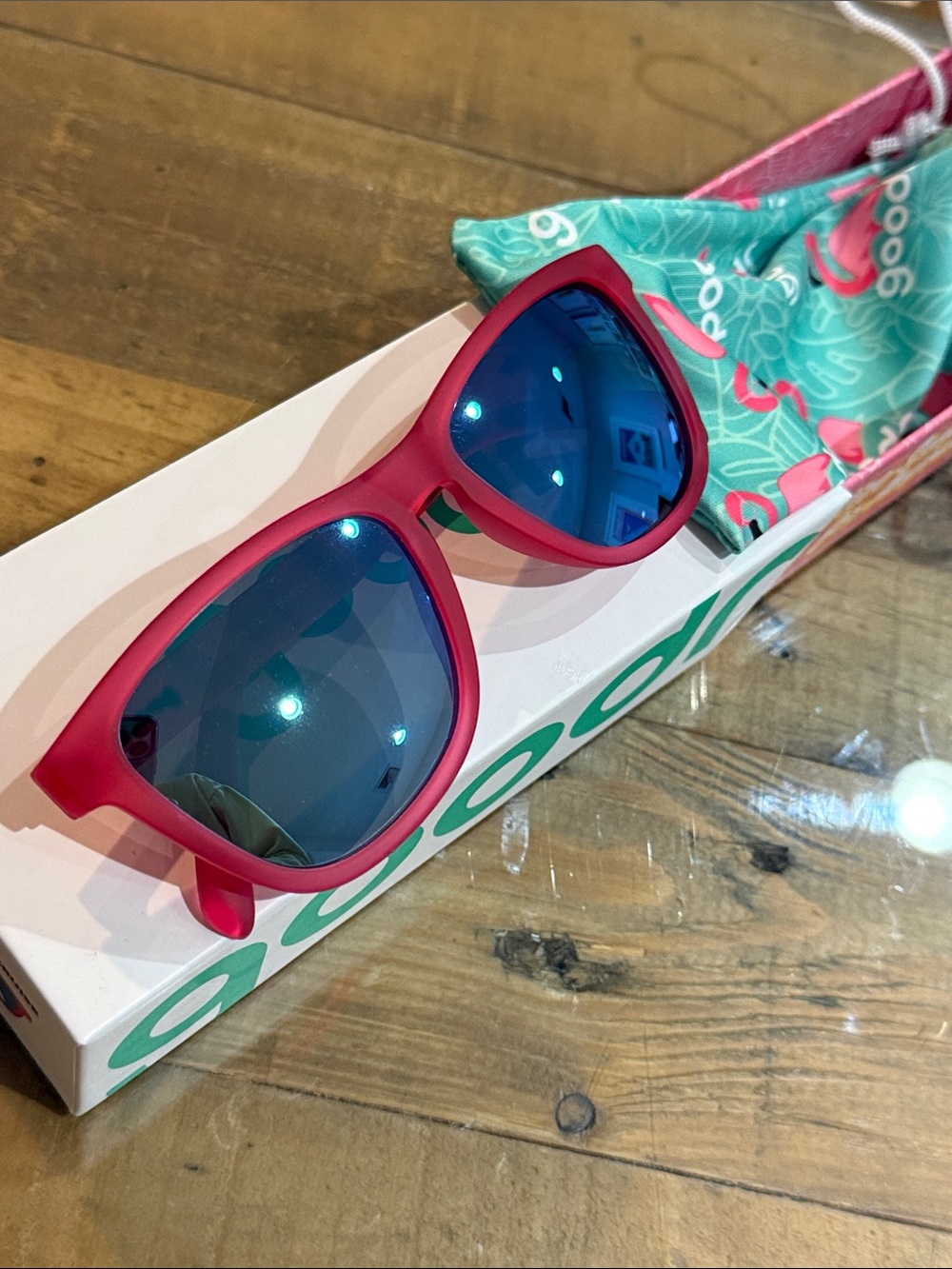 NWT Goodr Pink OG Sunglasses (Flamingos On A Booze Cruise)
